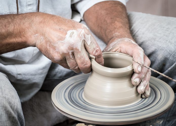 pottery-1139047_1920